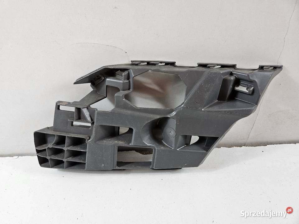 SKODA OCTAVIA IV 4 5E3 ŚLIZG LEWY ZDERZAKA PRZÓD osobowe Międzychód