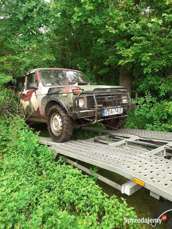 Pomoc Drogowa Autolaweta Transport ciągników