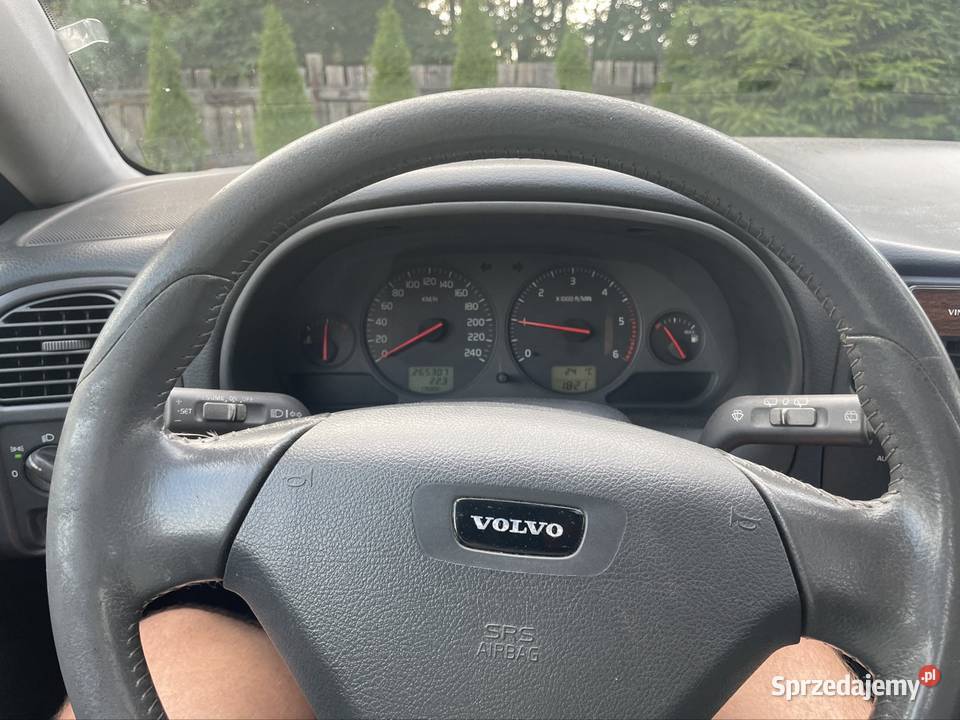 Volvo V40 19D