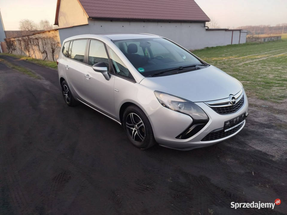 Opel Zafira 14 Turbo C 2011