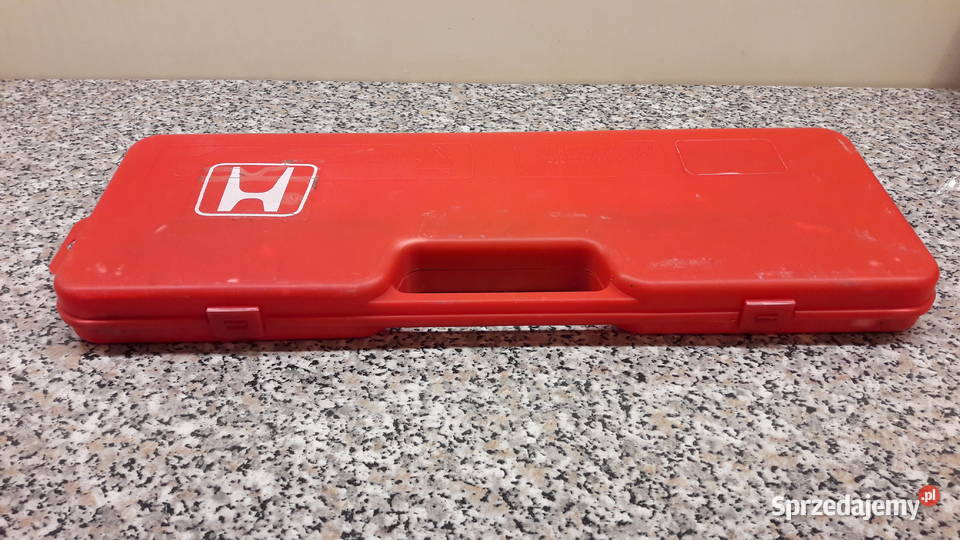 Trójkąt ostrzegawczy Honda z walizką opolskie