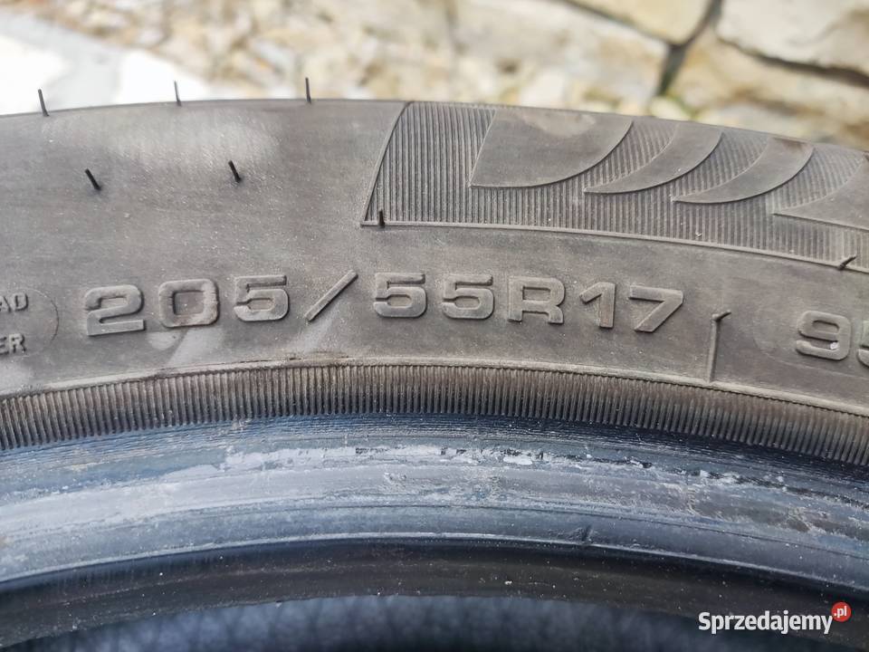 2 zimowe opony używane 645mm Fulda 205 55 R17