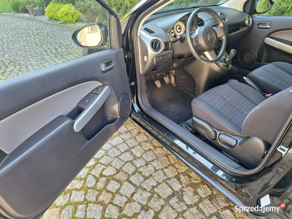 Mazda 2 13 Independence Sport II 20072014