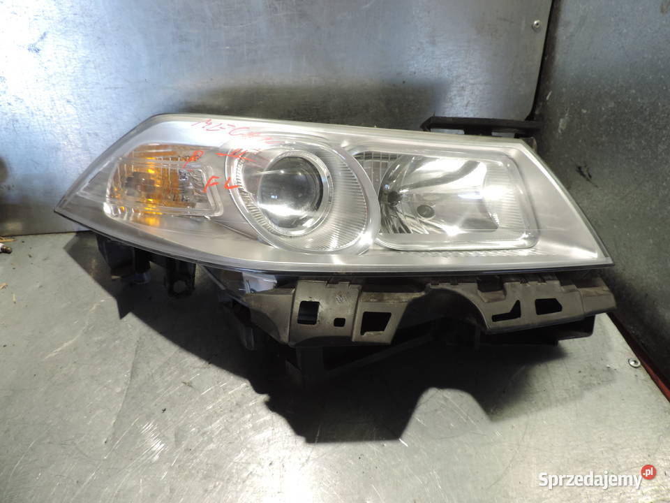 LAMPA PRAWY PRZÓD RENAULT MEGANE 2 FL Nowy Sącz