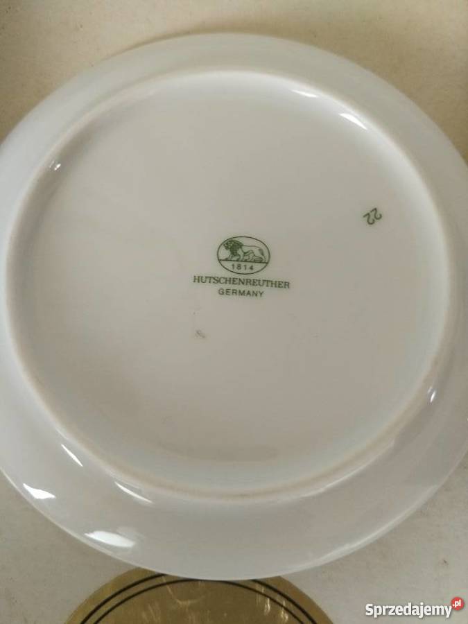 porcelana spodki kwiaty Ropa