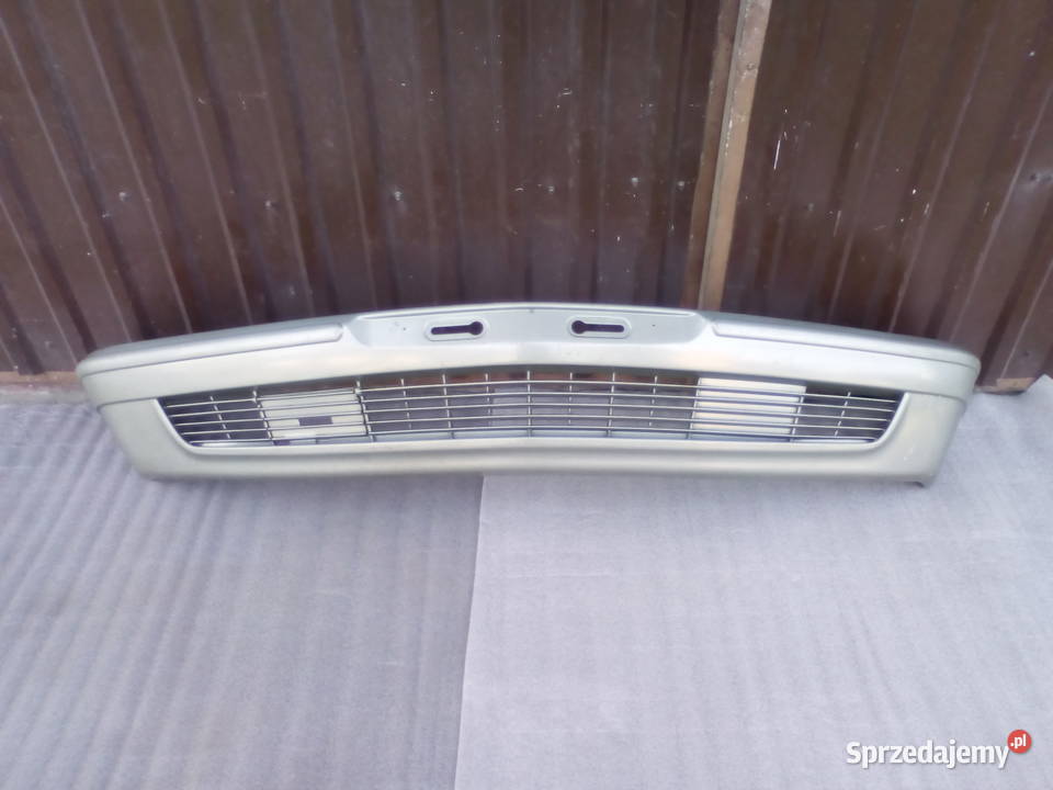 Mercedes W126 przedni zderzak
