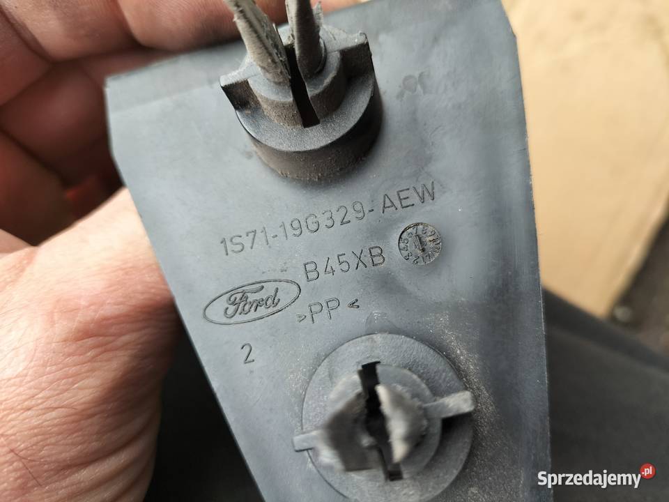 FORD MONDEO MK3 UCHWYT NA TRÓJKĄT OSTRZEGAWCZY Kamień-Kolonia