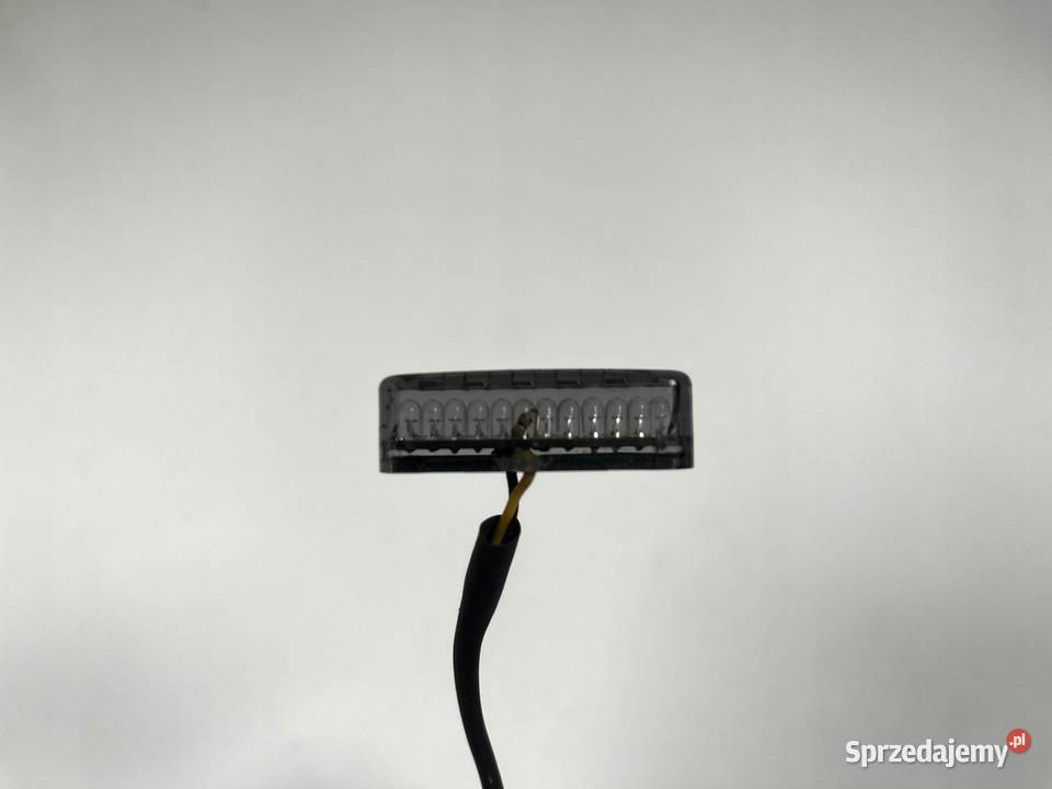 Kierunkowskaz LED 8mm przyciemniany dymiony