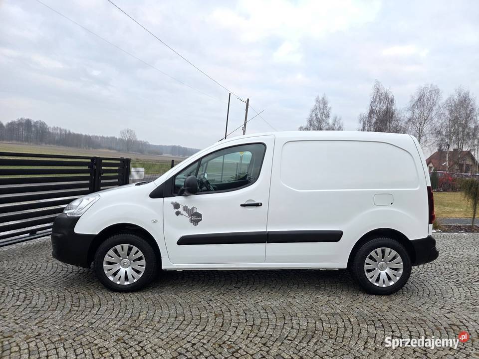 CITROEN BERLINGO III LIFT 1WŁ 2017r FULL łódzkie Sieradz
