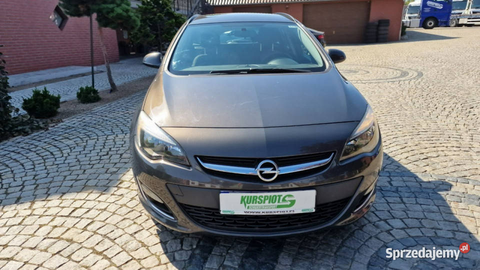 Opel Astra 108 17 CDTI Klima navi alu F VAT 23 autoalarm Głogówek sprzedam
