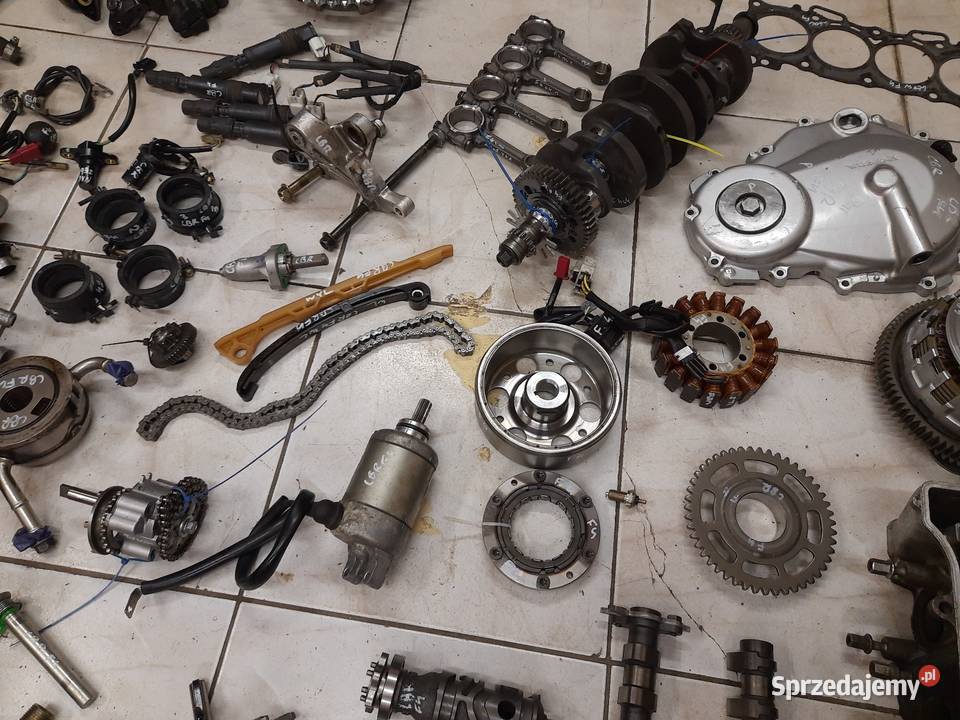 Honda CBR 600 f4i f4 pc35e silnik części dolnośląskie Jelenia Góra
