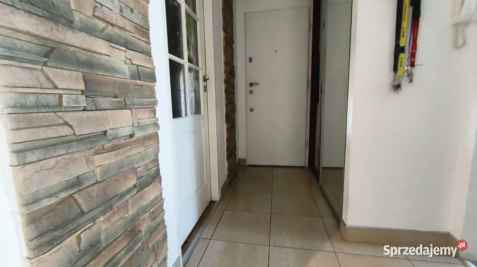 3 pokojowe mieszkanie rodziny w Tarnowie blok Tarnów