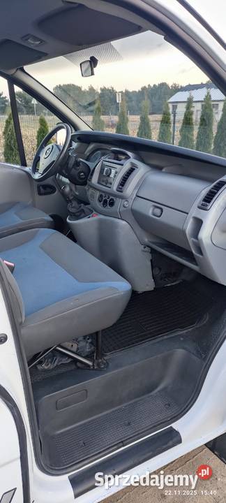 Opel Vivaro 20 CDTI pickup skrzynia nie trafic Kościelec