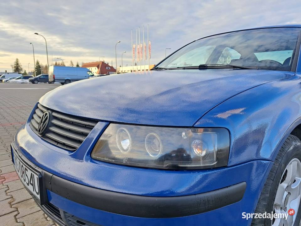 Vw passat b5 19tdi 110 w strukturze niebieski Nowy Sącz sprzedam