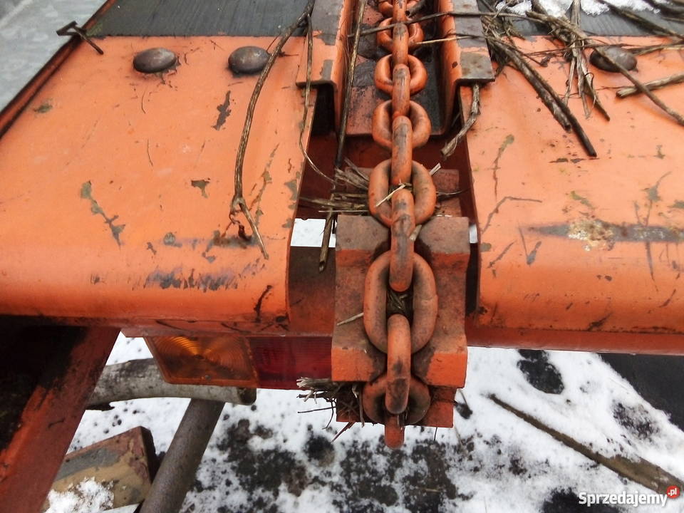 Przyczepa samozbierająca T124 wielkopolskie Sadlno