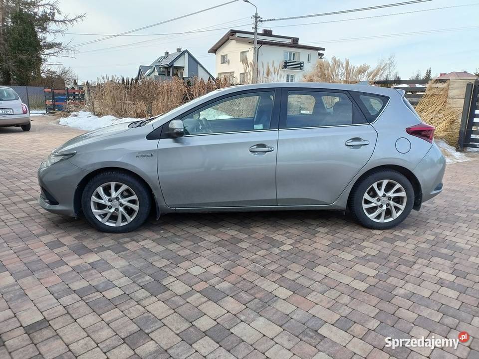 Toyota Auris Salon Serwis ASO Bezwypadek Zadbany Czosnów