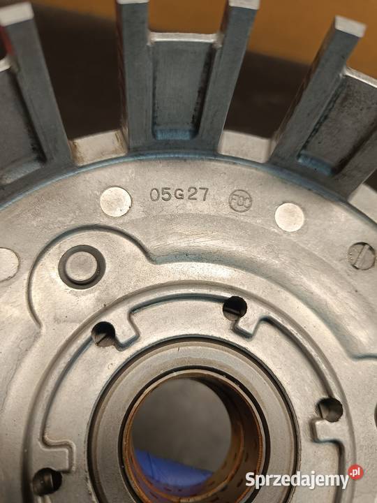 Kosz sprzęgłowy zewnętrzny sprzęgło silnik Gołaczewy