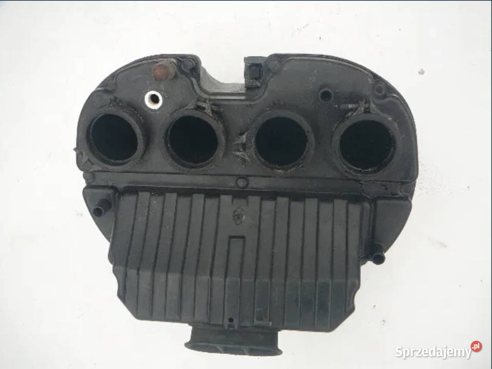 Obudowa filtra Powietrza Suzuki GSR 600 Pozostałe