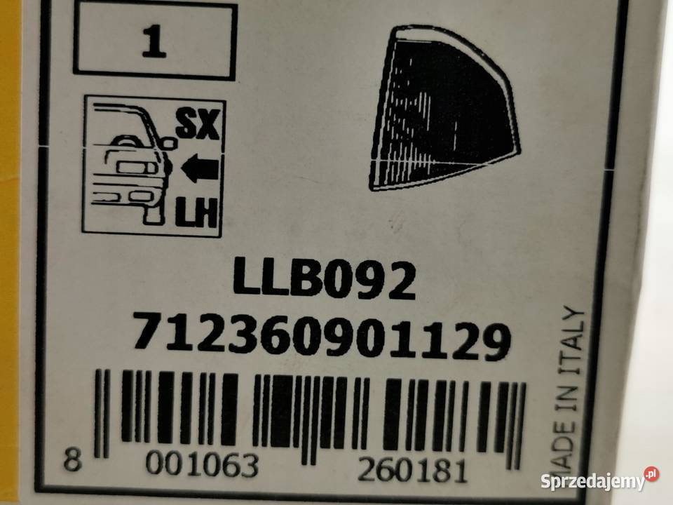 KIERUNKOWSKAZ LEWY PRZÓD ALFA ROMEO 33 19901994 osobowe Kierunkowskazy