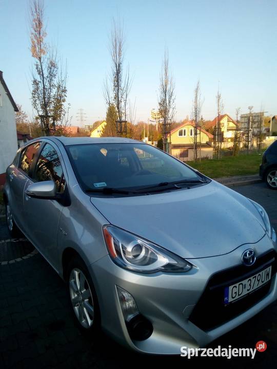 Toyota Prius C Zadbany produkcji 2015 Gdańsk