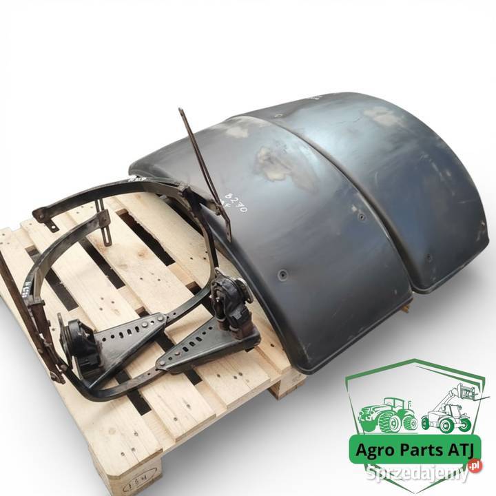 Błotnik stelaż Komplet Massey Ferguson 8270 Ciechanowiec