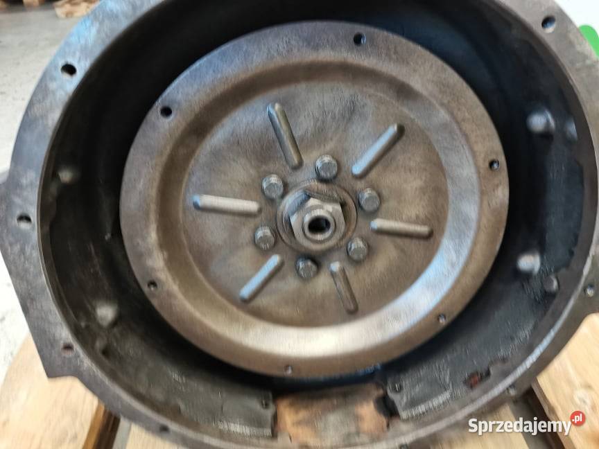 Skrzynia kątowa Manitou MLT 835 wielkopolskie Wilkowo sprzedam