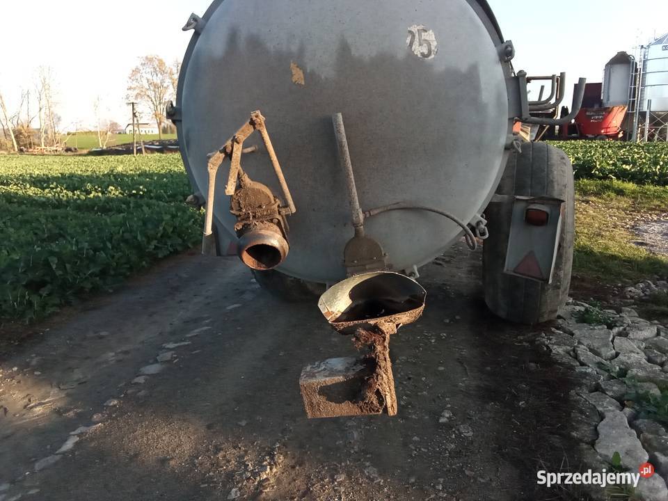 BECZKOWÓZ 8 L nieuszkodzony Radomin