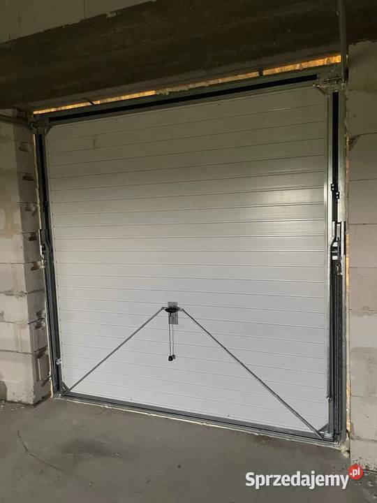 Brama garażowa PRODUCENT