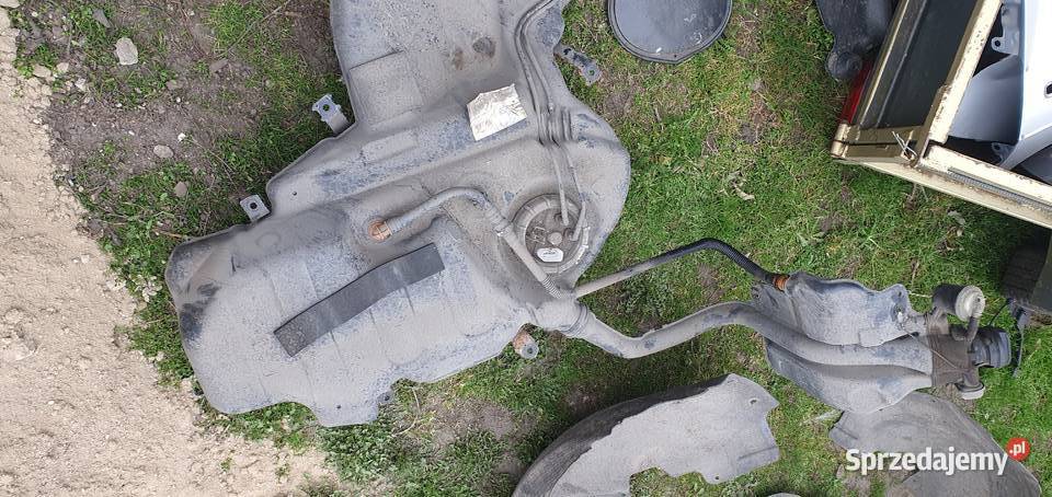 Cześć do audi a4 b7 Tanio Samochody na części Radziejów