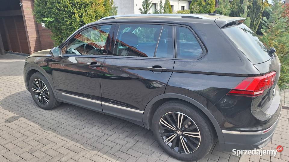 VW Tiguan 15 DSG Active 2021 Kamera LED czarny dolnośląskie Oborniki Śląskie