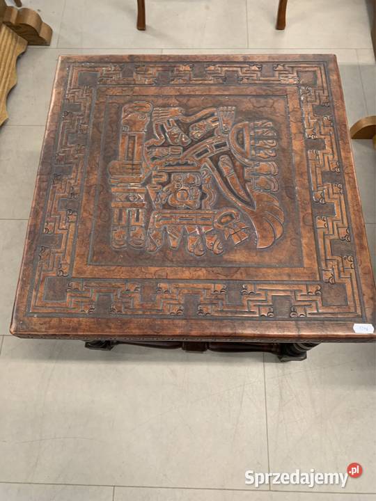 Stolik z blatem obciąganym skórą Ełk