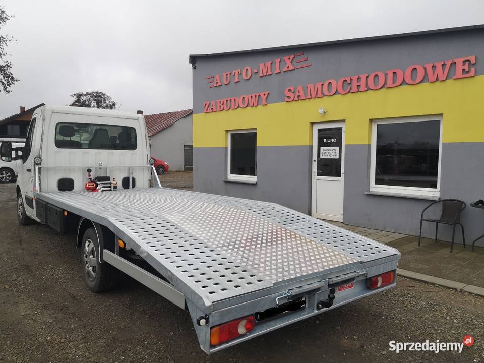 Iveco autolaweta pomoc drogowa przewóz pojazdów Strachosław