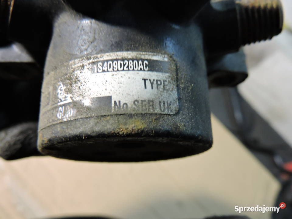 Rozdzielacz paliwa Ford focus mk1 18 TDCI Myszków sprzedam