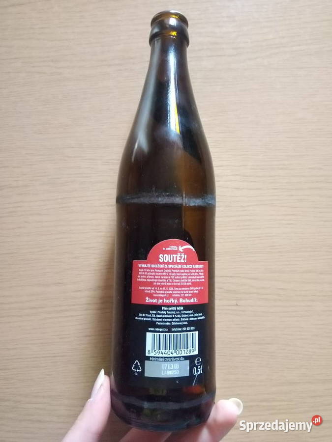 Butelka piwie Radegast zakupionym ok 2005 roku śląskie Dąbrowa Górnicza