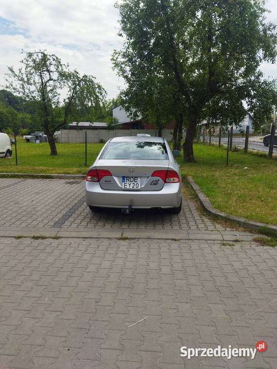 Honda Civic 2006 18 benzynagaz 196tyśkm Pilzno
