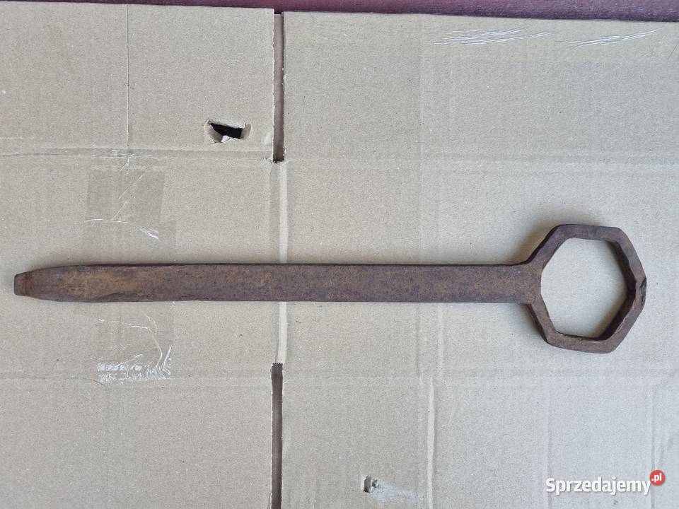 Kuty klucz do wozu bryczki powozu buksa