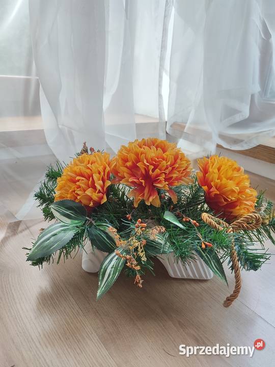 Kompozycja kwiatowa na grób kompozycja na płytę Sosnowiec