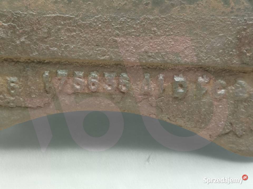 Przednia podpora silnika 175637A1 CASE 580SL Wilkowo