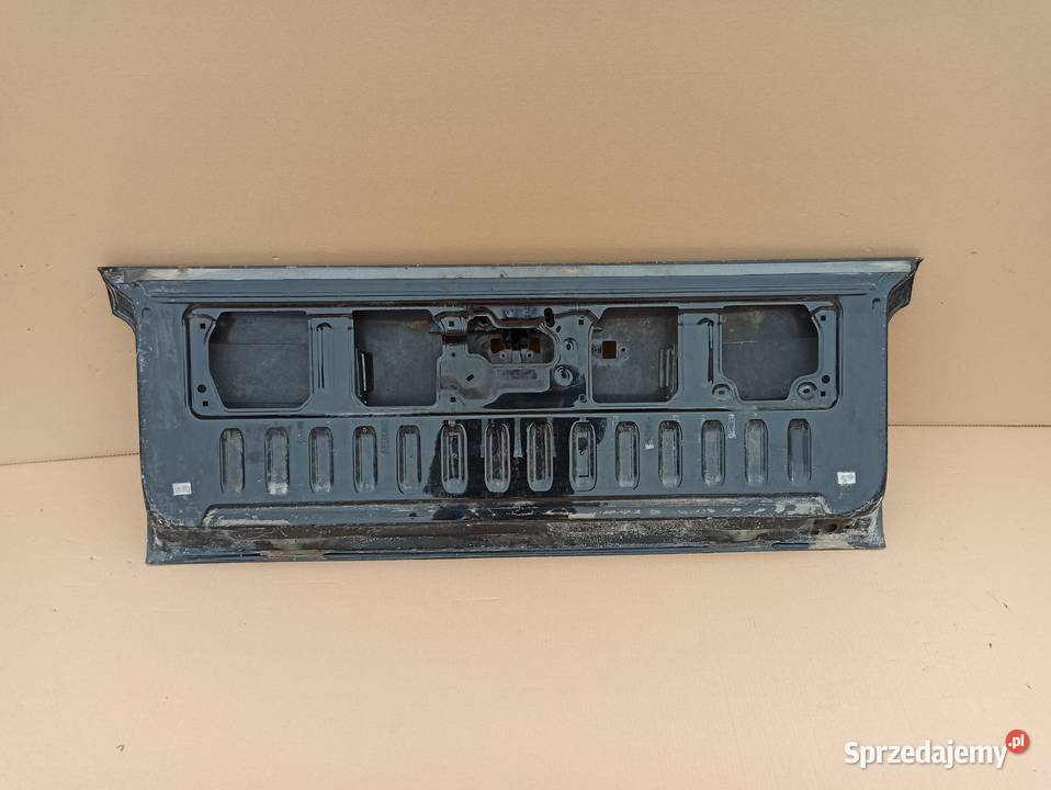 MITSUBISHI L200 KLAPA BAGAŻNIKA BURTA TYŁ Trzciel