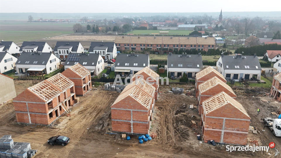 sprzedaży domu bliźniaka 9286m2 Czernica