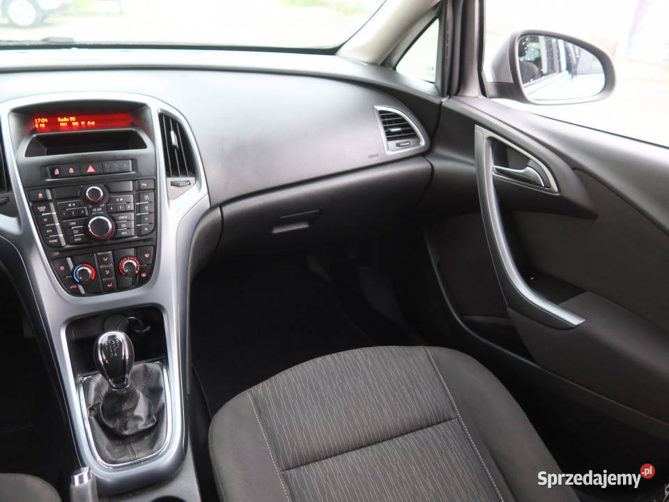 Opel Astra 14 16V manualna Katowice