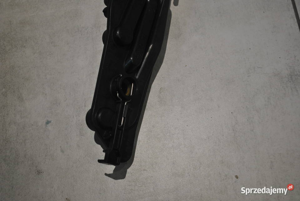 Termostat automatu BMW E60 E61 E63 E64 E65 E66 osobowe Poręba