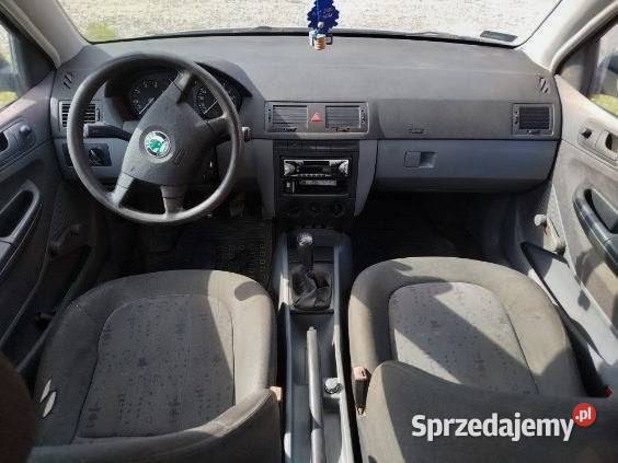 Skoda fabia 12 12v Rok produkcji 2003 podkarpackie Pilzno sprzedam