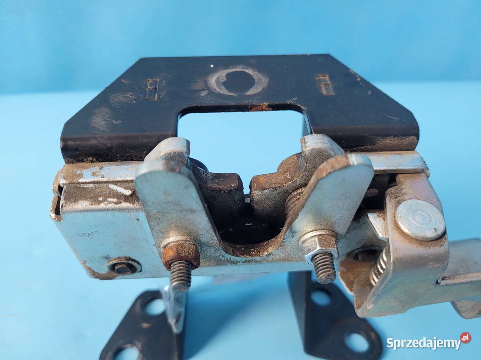 DEUTZFAHR 6130 TTV ZAMEK MASKI 002363413