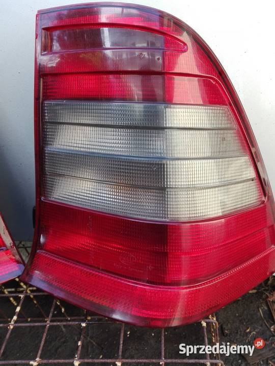 Mercedes W202 Cklasa kombi lampa tylna lewa osobowe Skarżysko-Kamienna
