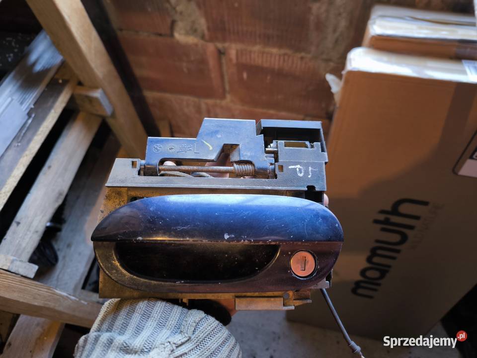 Części BMW E38 30 V8 1995 podkarpackie Rokietnica