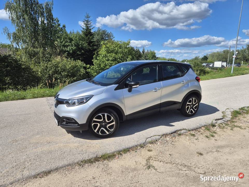 Renault Captur 2016r 09 Benzyna 90 Mały Przebieg światła przeciwmgielne lubelskie Puławy
