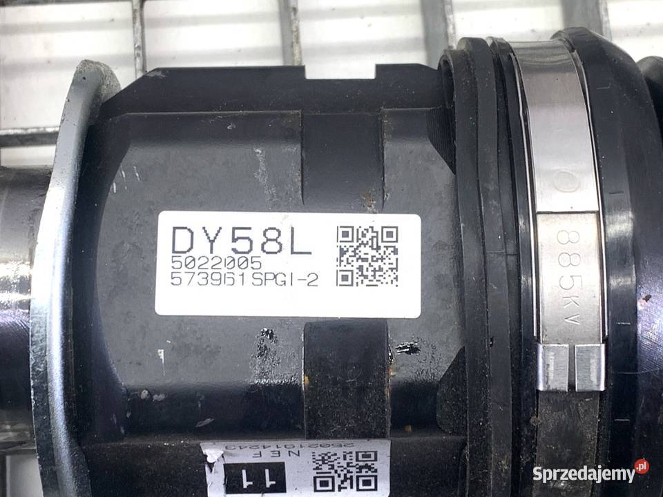 PÓŁOŚ LEWY PRZÓD LEXUS LBX DY58L 15 136 PRZEGUB osobowe