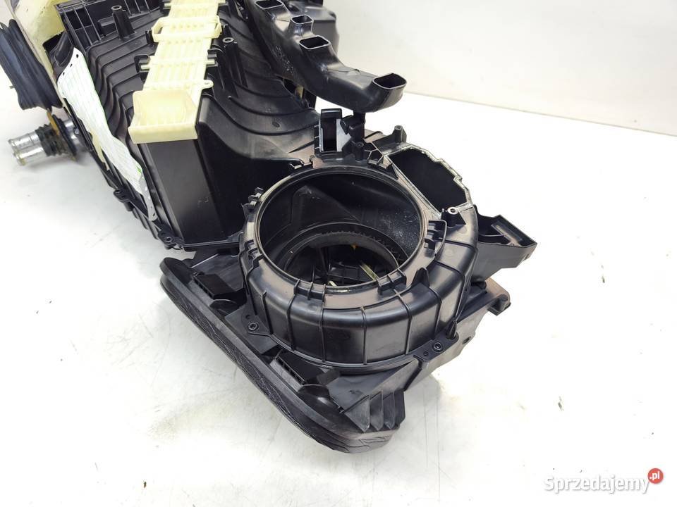 NAGRZEWNICA AUDI A4 B8 A5 8T 8K1820005AF Przystajń sprzedam