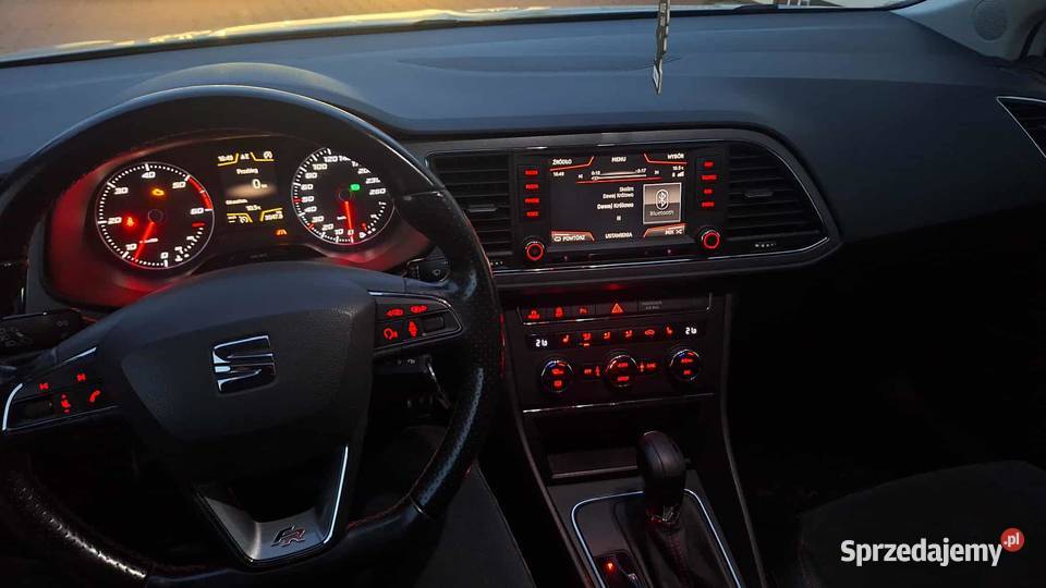 SEAT LEON KOMBI FR 20 TDI AUTOMAT nieuszkodzony Opalenica